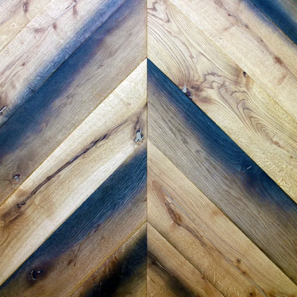 Vecchio Casale Smoked Chevron Wood Floor